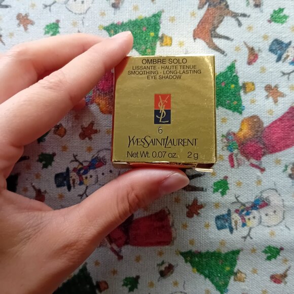 Yves Saint Laurent Ombre Solo Long-Lasting Eyeshadow - Picture 5 of 5